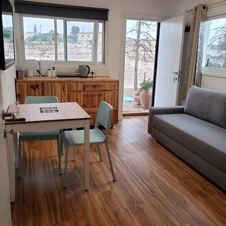 Moonlight Suite Arad צימר אור הירח, ערד エクステリア 写真