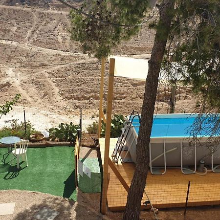 Moonlight Suite Arad צימר אור הירח, ערד エクステリア 写真