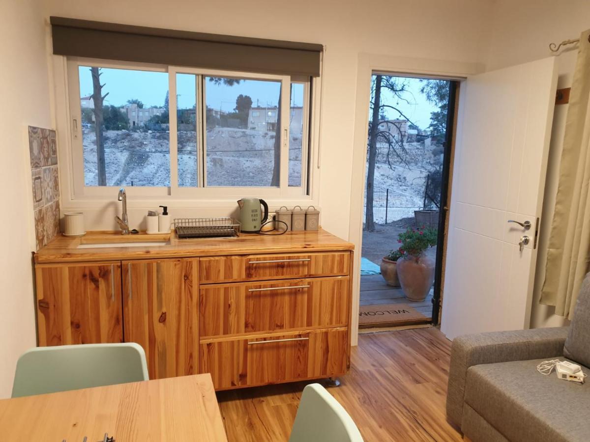 Moonlight Suite Arad צימר אור הירח, ערד エクステリア 写真