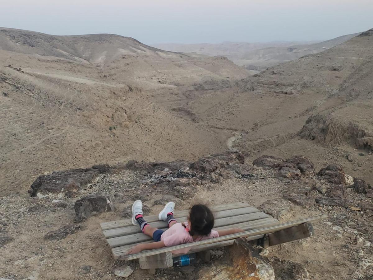 Moonlight Suite Arad צימר אור הירח, ערד エクステリア 写真