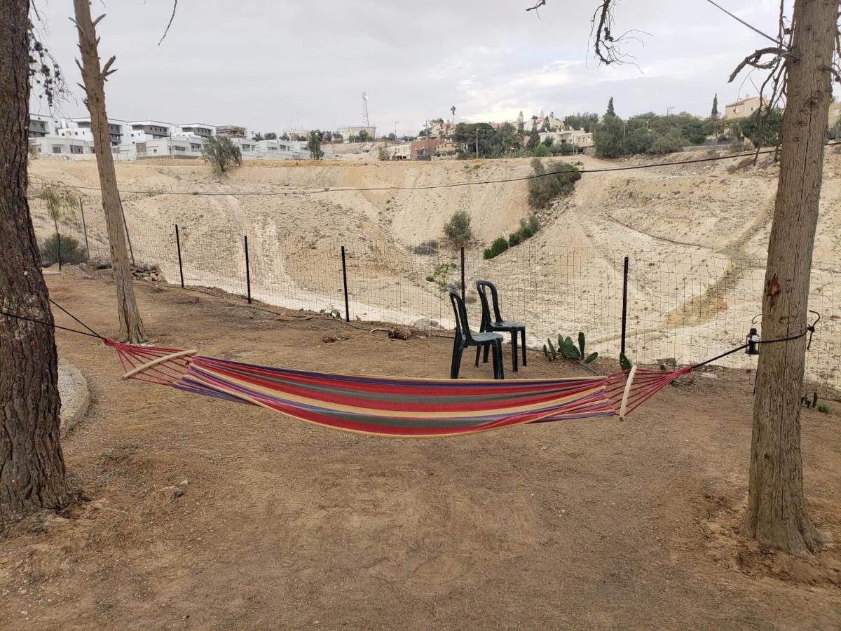 Moonlight Suite Arad צימר אור הירח, ערד エクステリア 写真